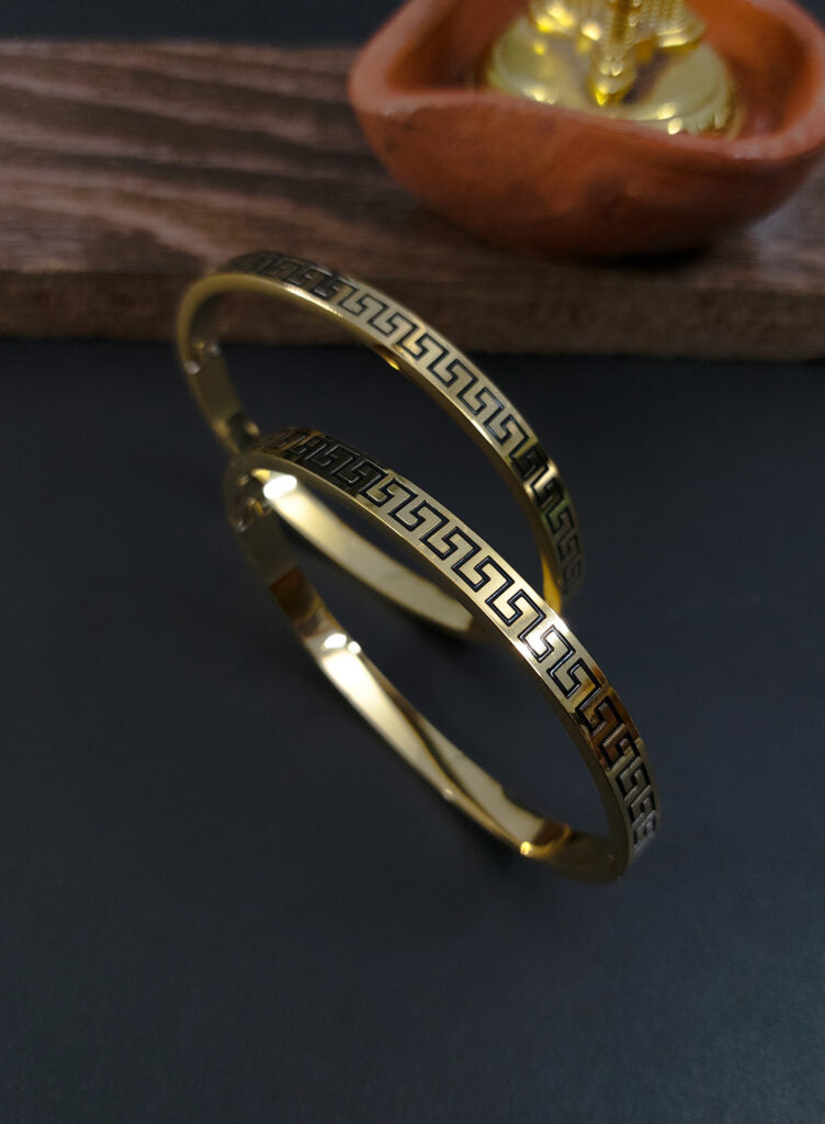 Premium Golden Branded Bracelet: Versace-Inspired Luxury for All.