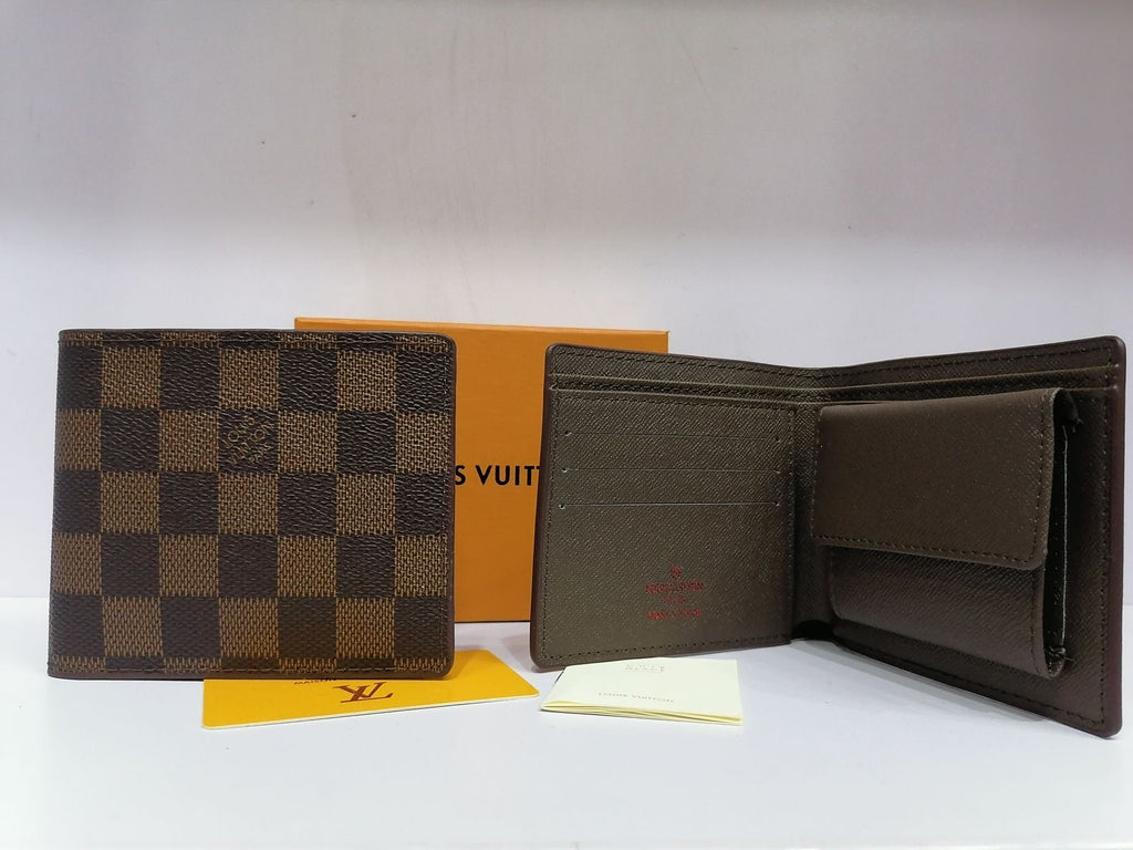 💼Louis Vuitton Men’s Designer Wallet – Stylish & Durable
